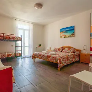 Casa Yvona Séjour chez l'habitant Alghero